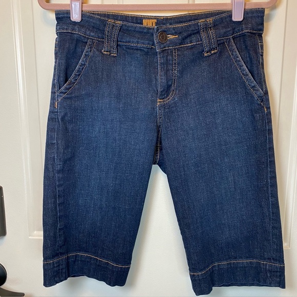 Kut from the Kloth Bermuda Shorts Sz 8 Dark Wash Gold Thread 4 pockets E… - Picture 1 of 15
